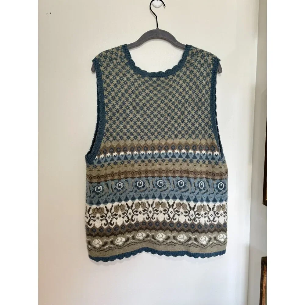 VTG Style Koret Fair Isle Sweater Vest Blue Tan Floral‎ Pearl Button M Academia
